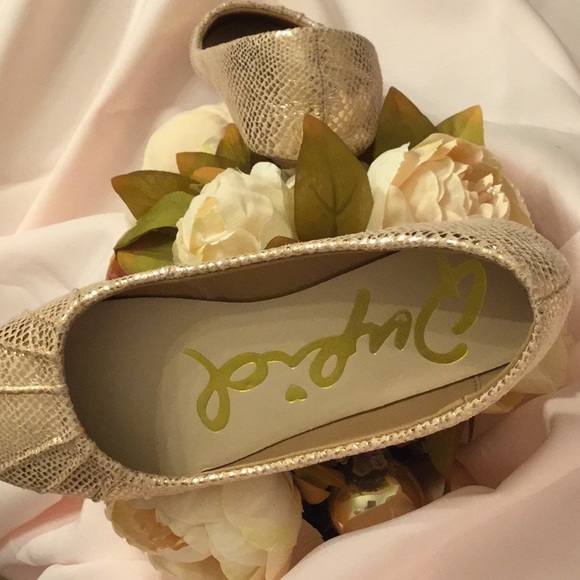 Qupid Rose Pink Textured Ballet Flats 6 - Picture 3 of 4